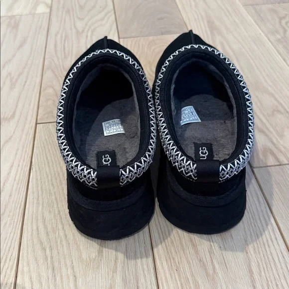 UGG Tazz size 9 - Picture 4 of 6